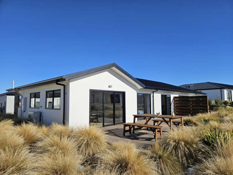 1 Edwards Lane Lake Tekapo_10