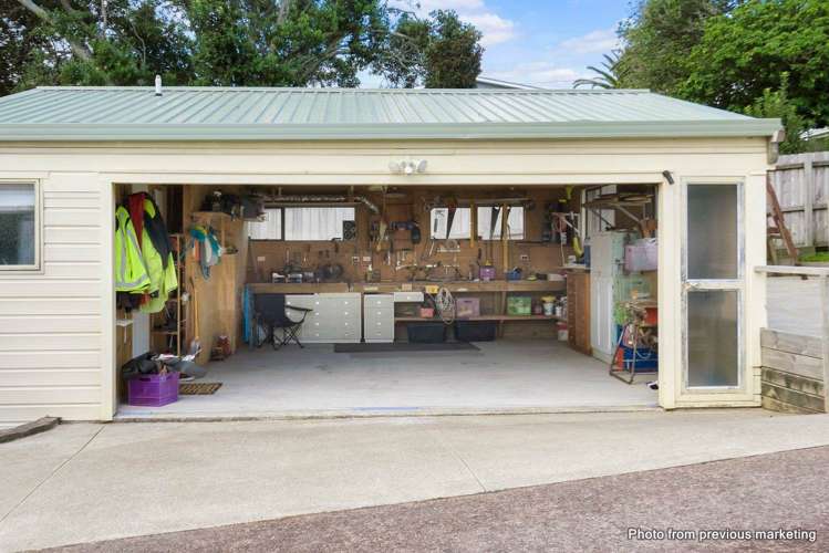 4 Brian Crescent Stanmore Bay_17
