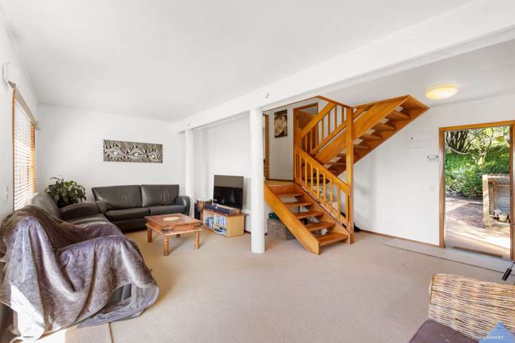 23 Warner Park Avenue Laingholm_11