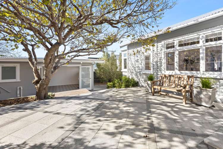 74 Inglis Street Seatoun_16