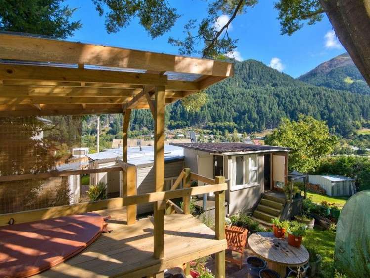 121 Hallenstein Street Queenstown_18