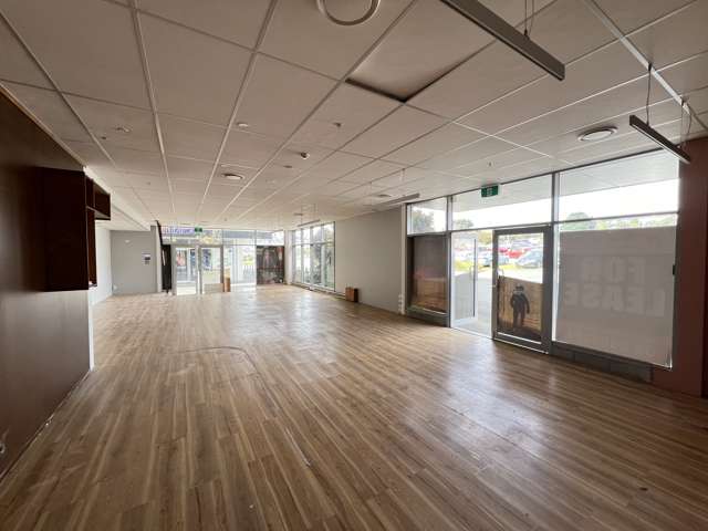 2/7G Kaipiho Lane Albany_3