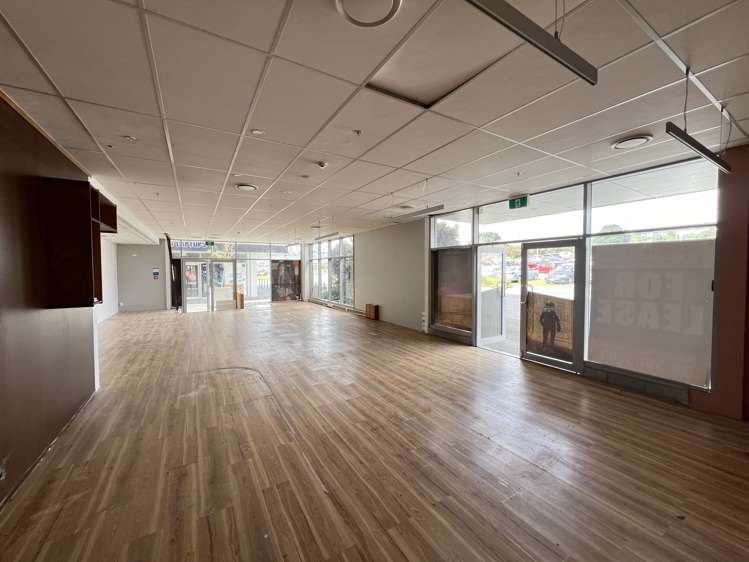 2/7G Kaipiho Lane Albany_3