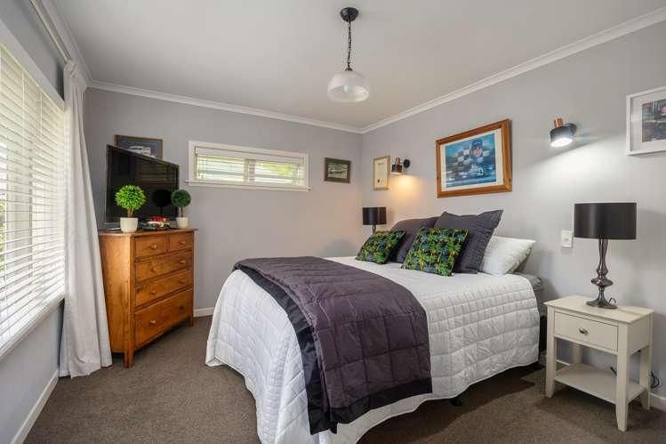 2a Summit Drive Mount Albert_11