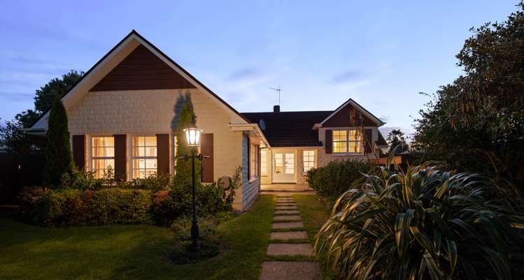 9 Wadsworth Crescent Redwoodtown_30