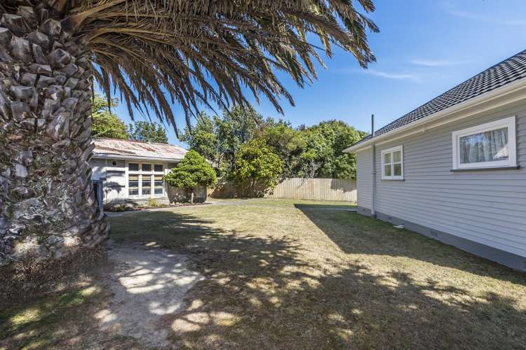 5 Champion Street Porirua East_28