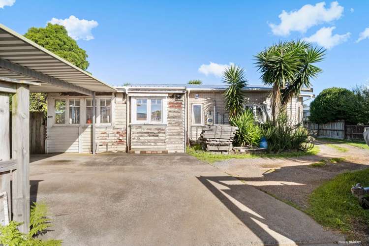 9 Clinton Avenue Te Atatu Peninsula_5
