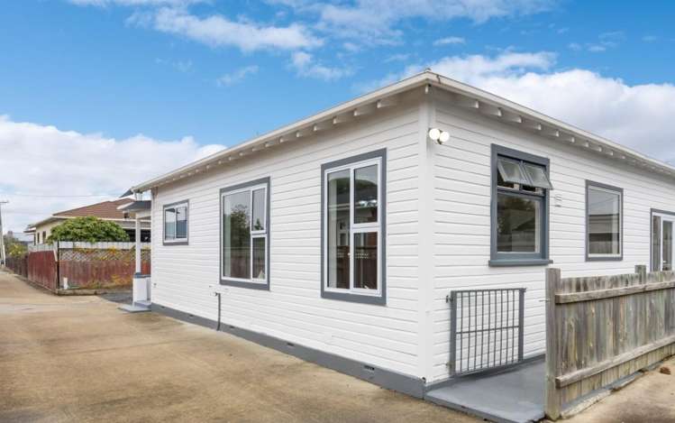 26A Hargest Crescent Saint Kilda_15
