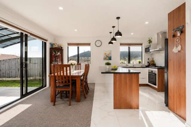 6 Heke Lane Glenview_4