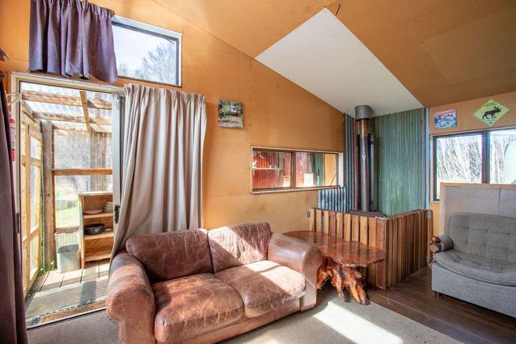 8 Mead Lane Horopito_9