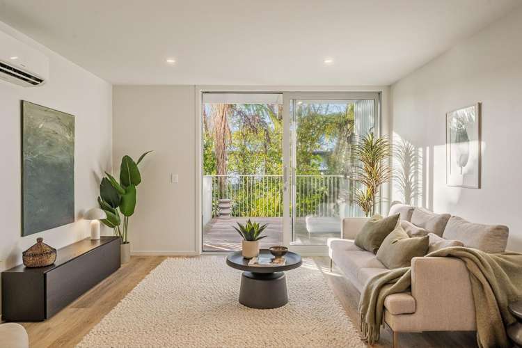 Unit 11/1 Nikau Grove Woburn_9