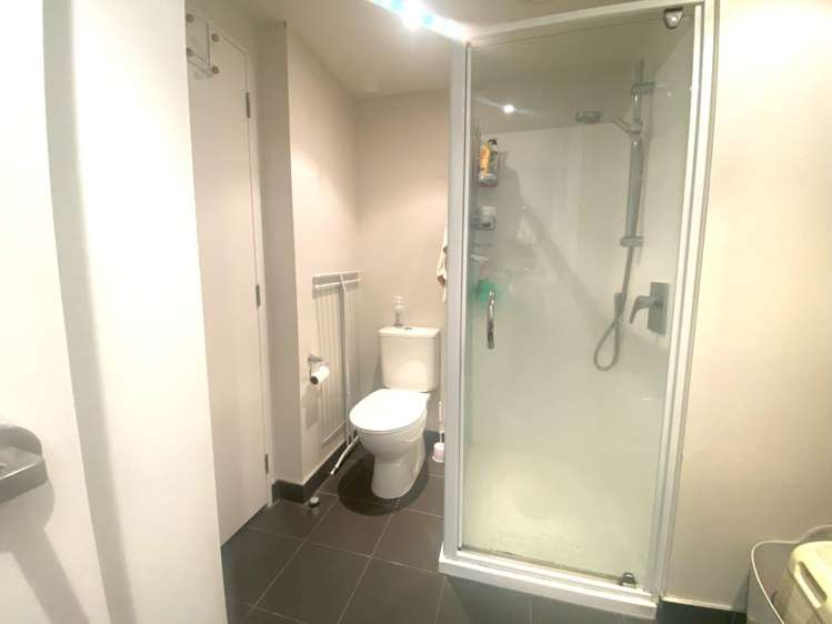 207/72-82 Taranaki Street 2185_3