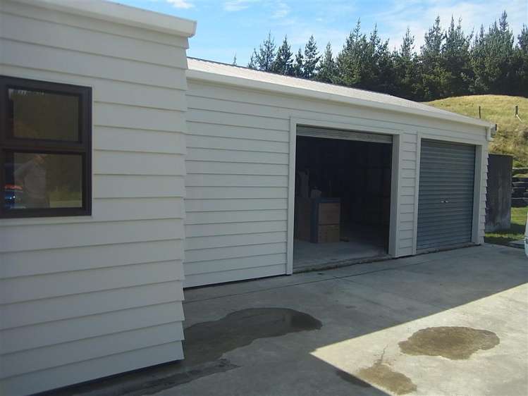 243 Trickers Road Bulls_13