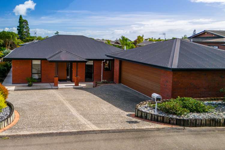 396 Suffolk Road Stoke_20