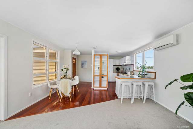 1/69a Chivalry Road Glenfield_4