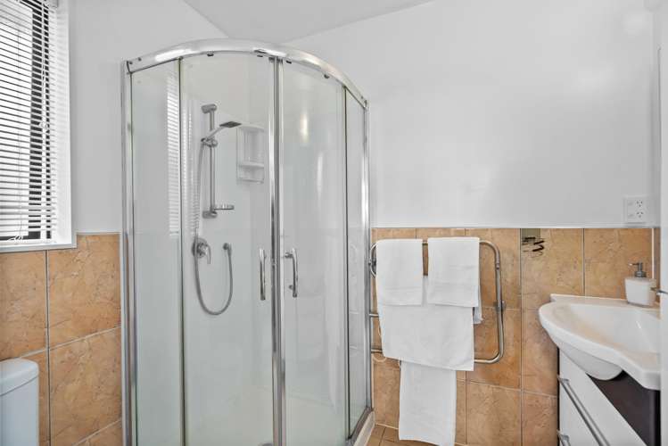 32 Pebble Beach Boulevard Te Kamo_7
