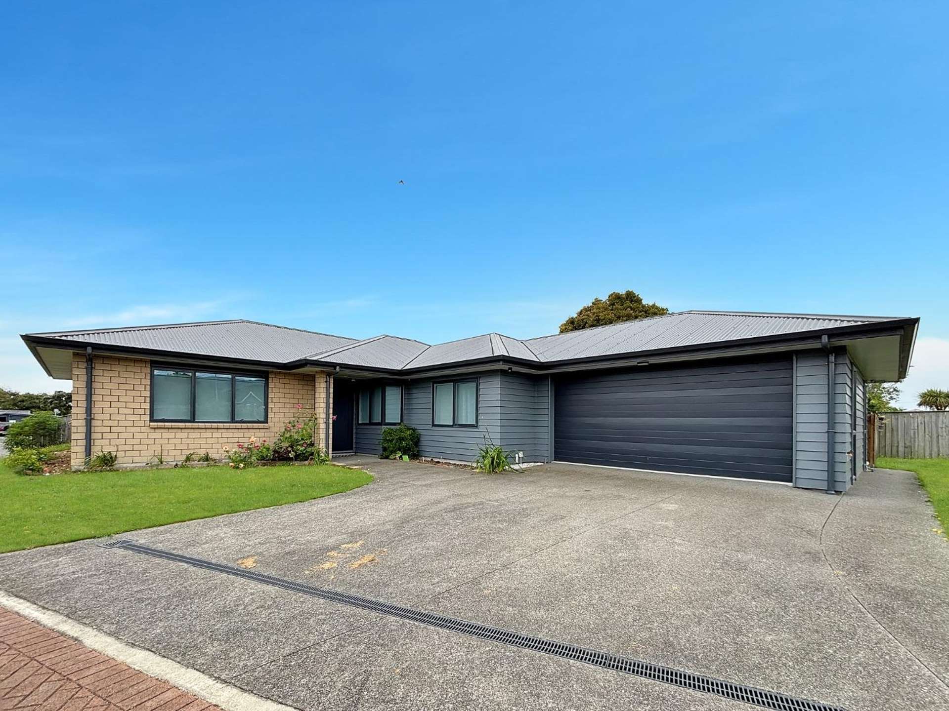 27 Cobb Place 1324_0