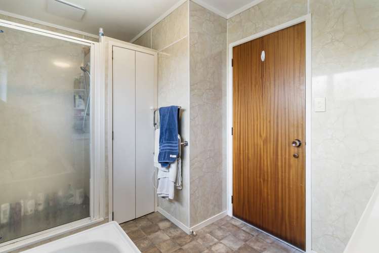 14a Karaka Street New Lynn_10