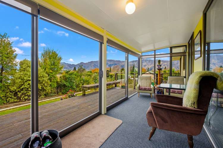 81 Parry Crescent Lake Hawea_9