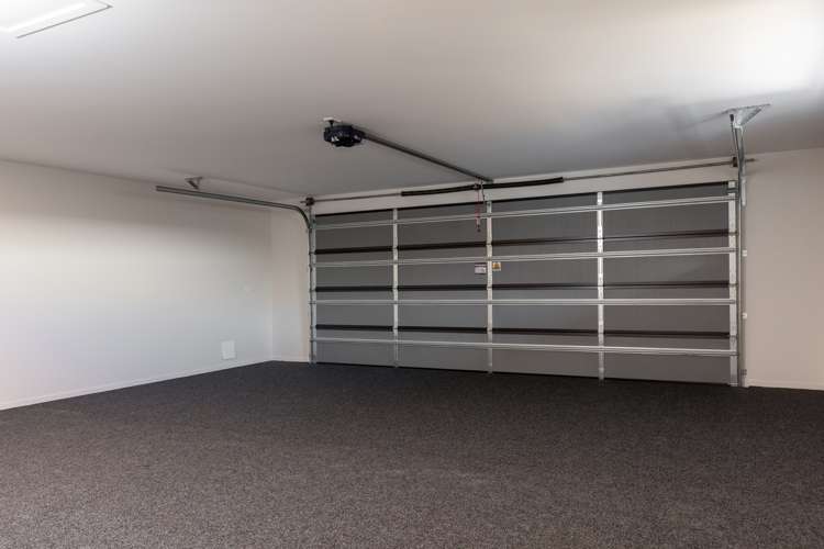 8 Whitehall Drive Springlands_19