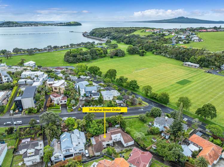 34 Apihai Street Orakei_21