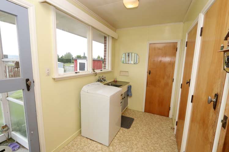 170 Racecourse Road Allenton_17