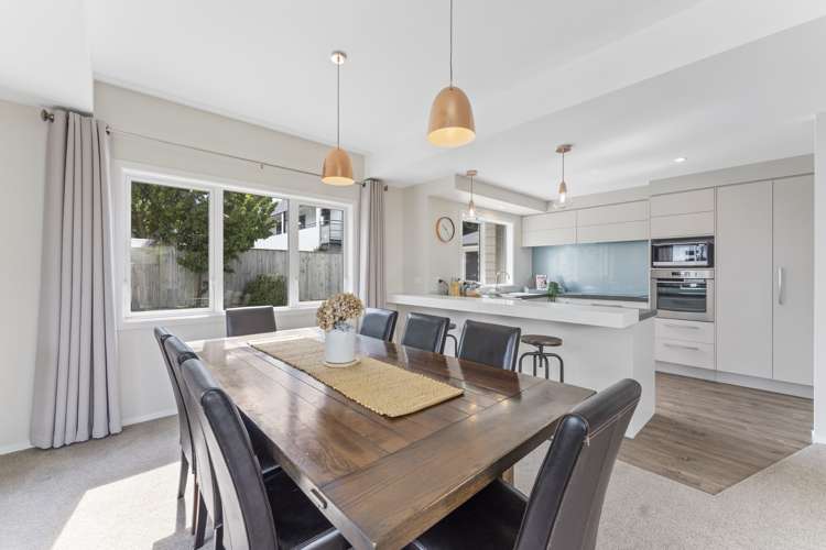 742 Main Street Palmerston North Central_4