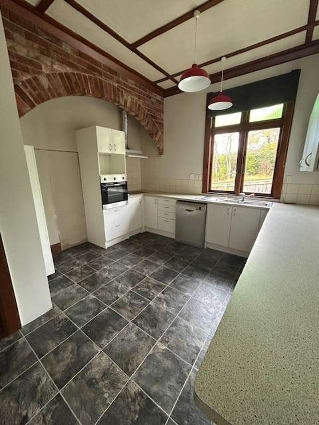 5 Fleming Road 2124_1