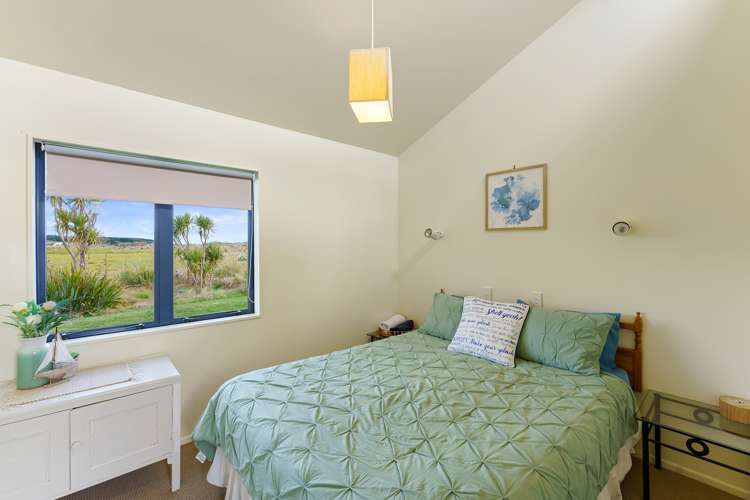 80 Reay Mackay Grove Waikawa Beach_13