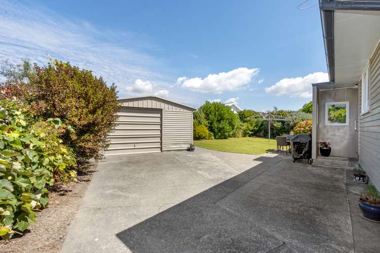 7 Skerrett Crescent Tamatea_13