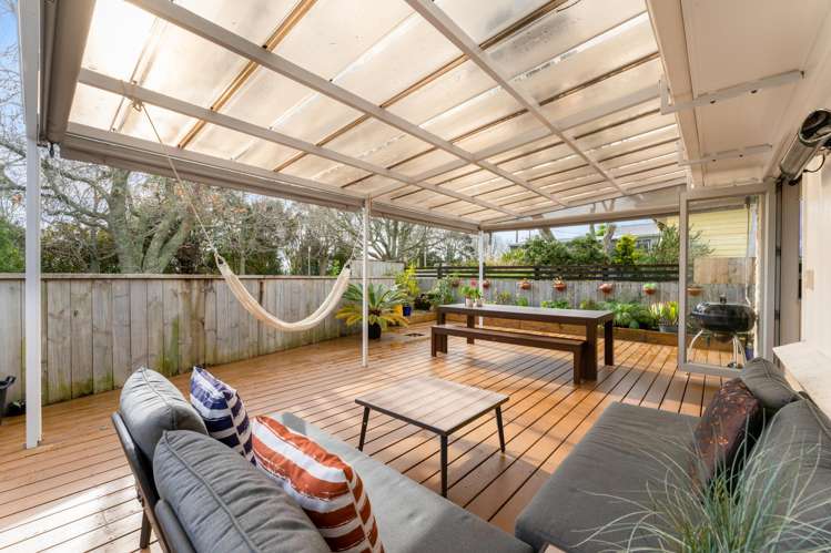 1/14 Valley View Road Glenfield_8