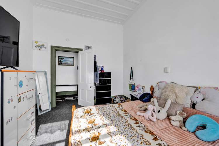 176 Glover Road Hawera_14