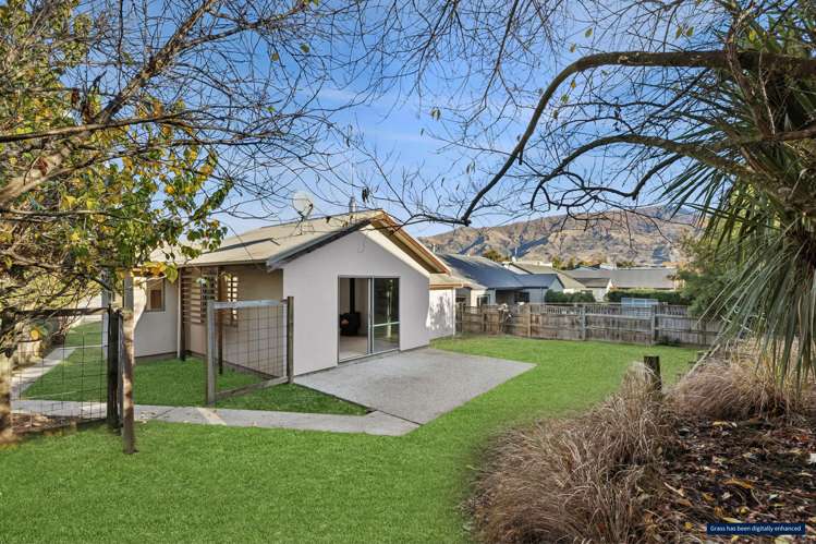 3b Hogan Lane Wanaka_16