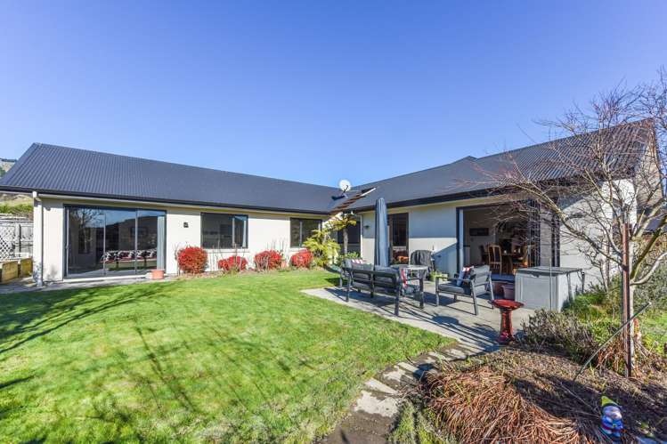 17 Hart Road Richmond_2