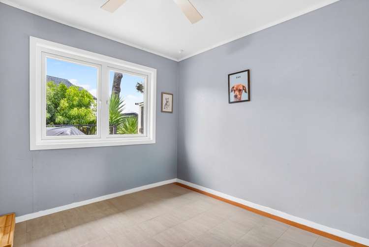 92 Priestley Drive Bucklands Beach_10