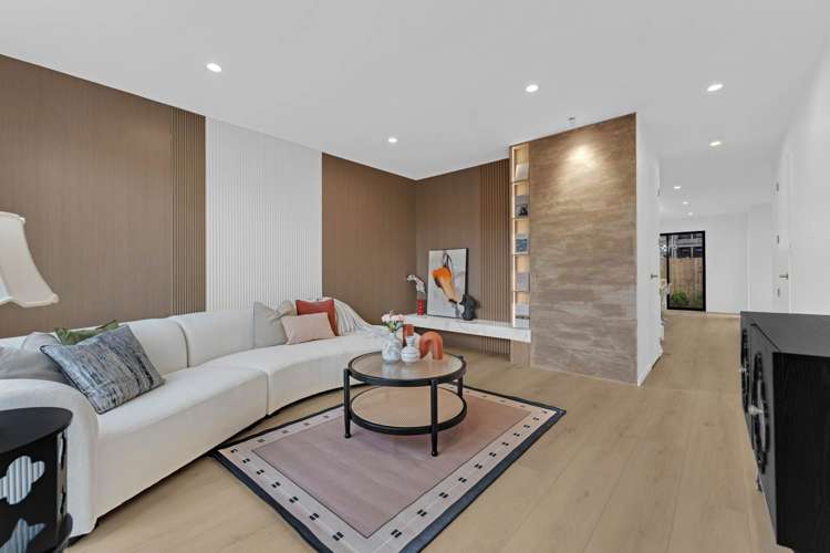 Lots 1-3, Tomintoul Place Highland Park_11