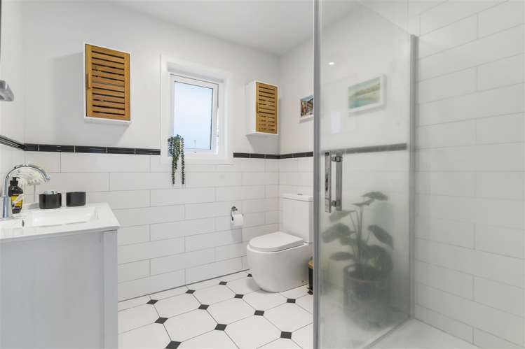 75 Churchill Road Cockle Bay_20