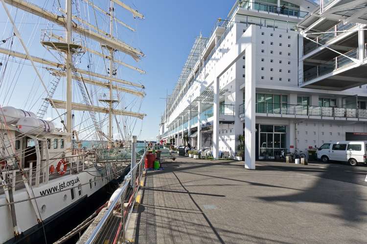 53/145 Quay Street Auckland Central_18