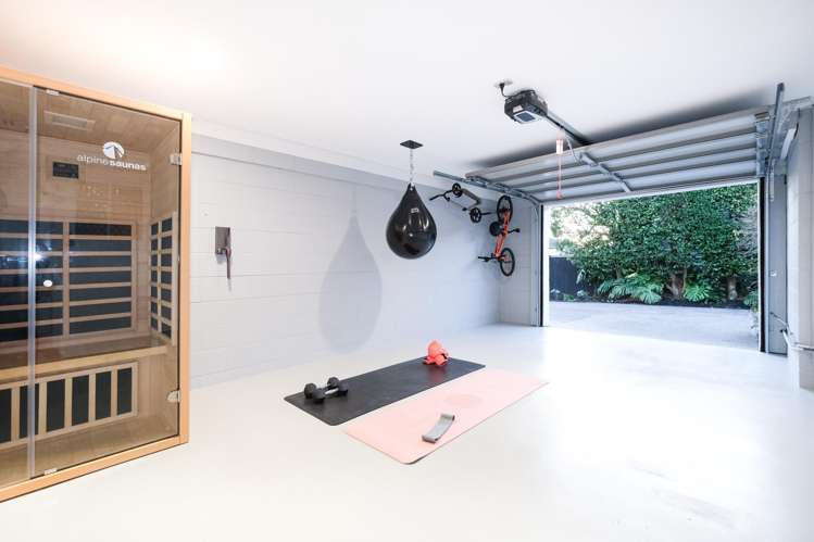 3/3 Sydney Street Hauraki_16