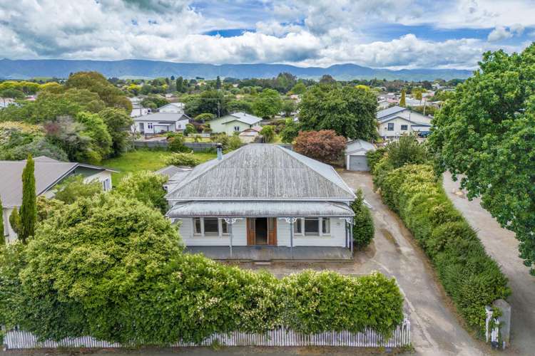 213 High Street Dannevirke_4