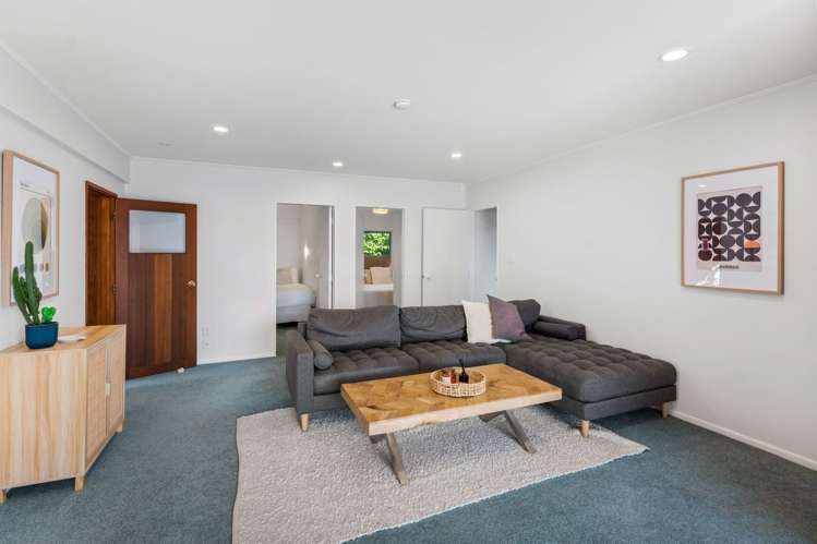 8 Ara Kuaka Waikanae Beach_18