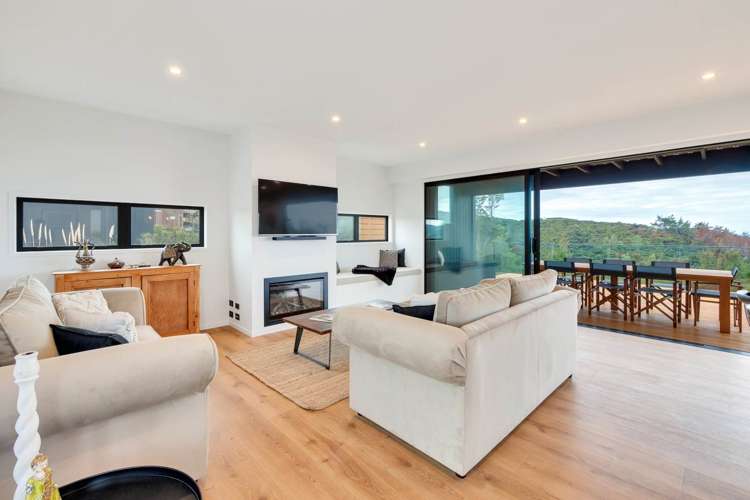 8 Seacoast Road Mangawhai Heads_25