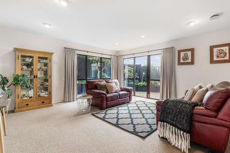 2/63 Fancourt Street Meadowbank_3