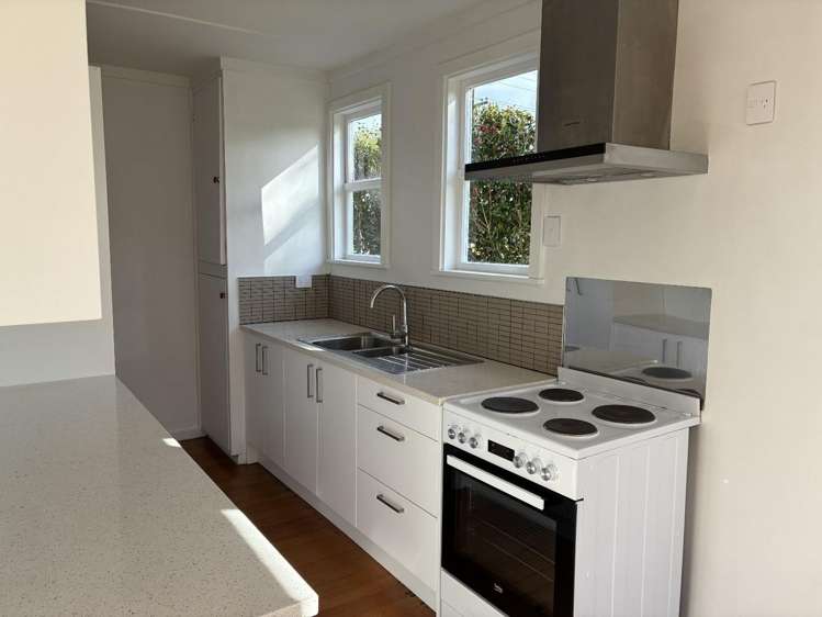 56 Oranga Avenue 10051_5
