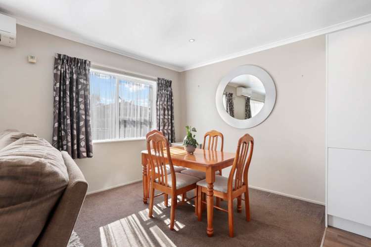 3/1 Frank Evans Place Henderson_6