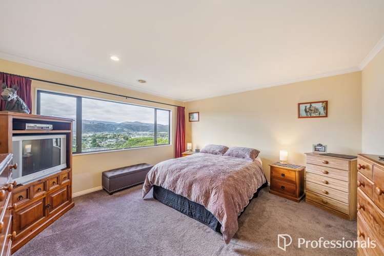 13 Birkinshaw Grove Riverstone Terraces_9