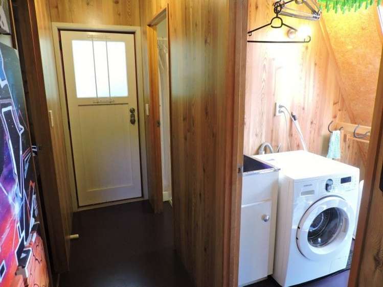 5 Bracken Street Ohakune_11