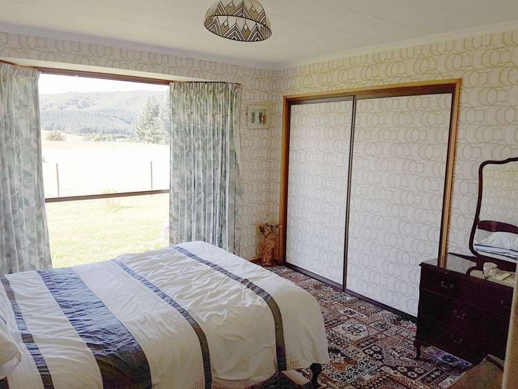 120 Merrie Creek Road Clinton and Surrounds_14