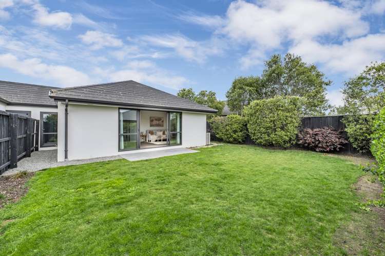 57 Farnborough Way Rolleston_21