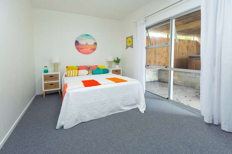 12 Thorburn Avenue Red Beach_9